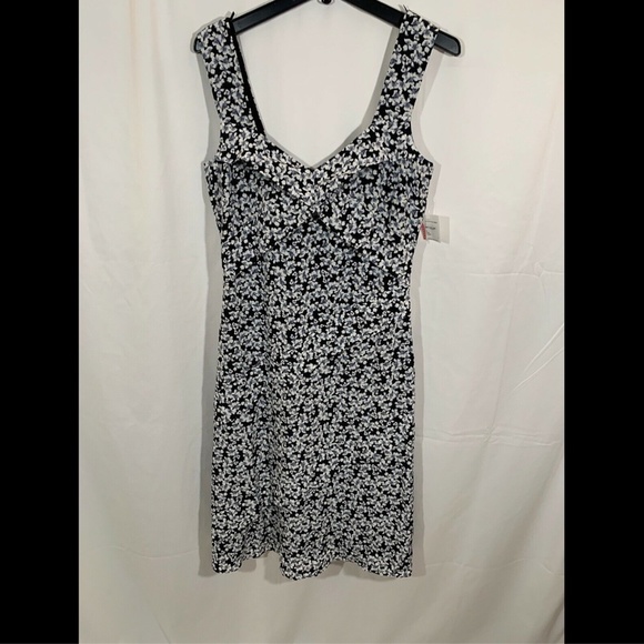 NEW $475 Nicole Miller Silk‎ Floral Print Midi Dress in Black/White [SZ 6 ] - Picture 3 of 8